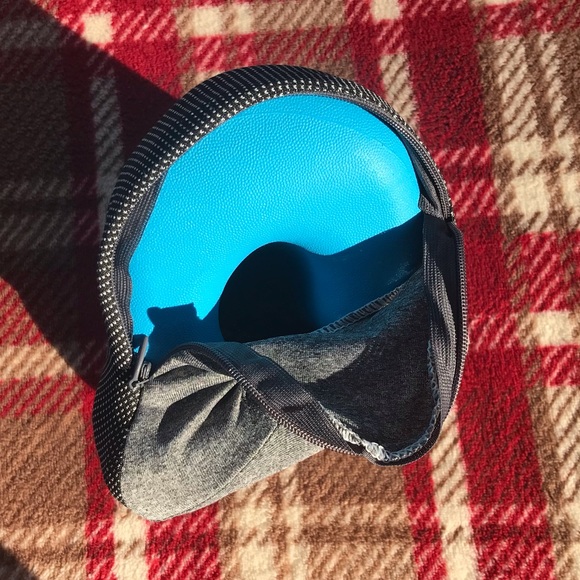 Zamat Neck Stretcher/Relaxer Pillow - Picture 8 of 12